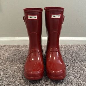 Hunter Rain Boots (Short) - Glossy Military Red